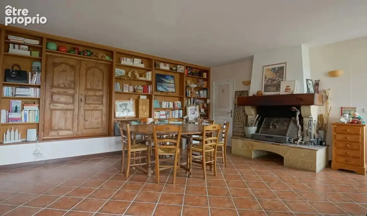 Maison 230 m² à Montfort-L'amaury  - photo 5