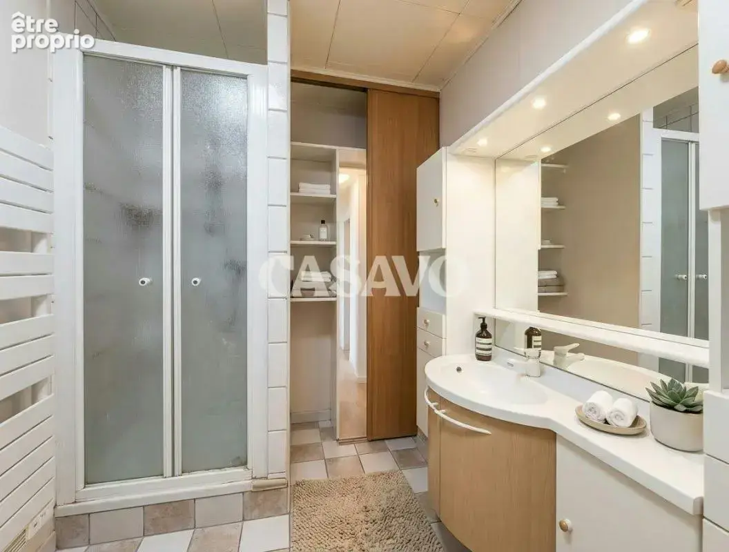 Vente Maison 7 pièces de 163m² - 77500 Chelles - photo 8