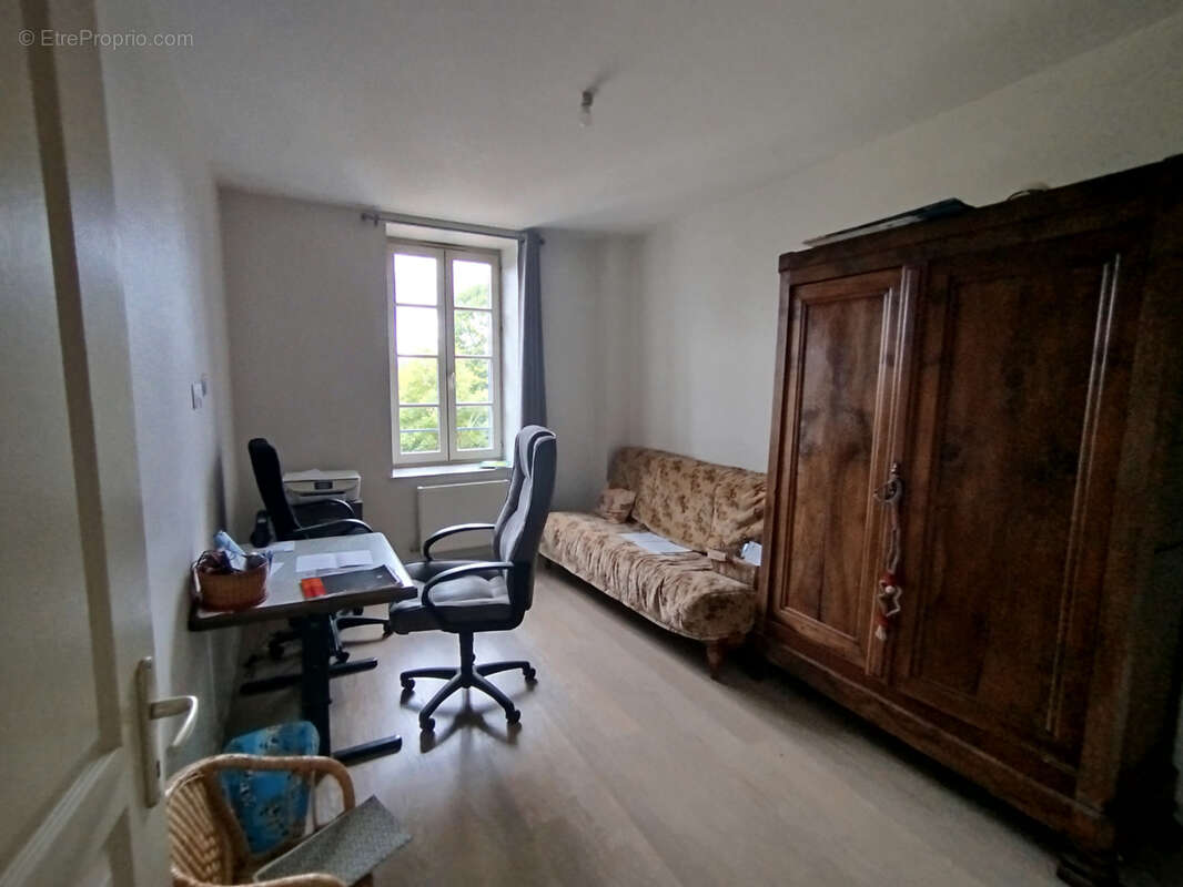 Ensemble immobilier 204m2 habitables - photo 9