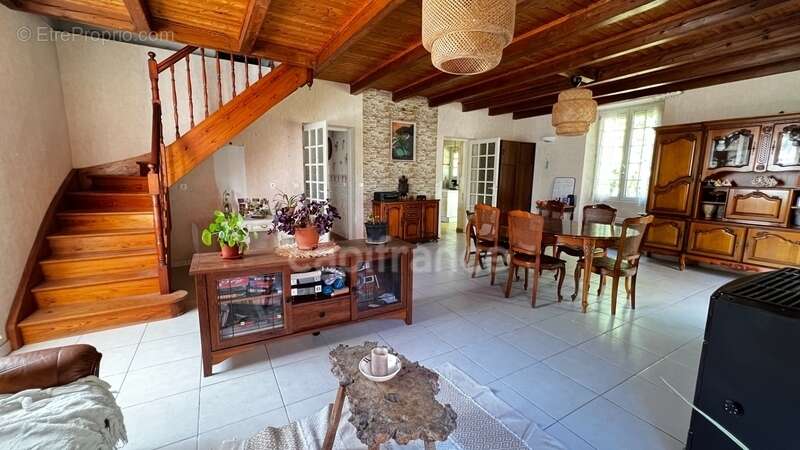 Maison à MEDIS