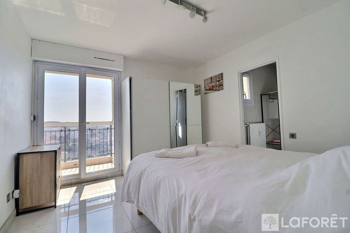 Appartement à SAINT-RAPHAEL