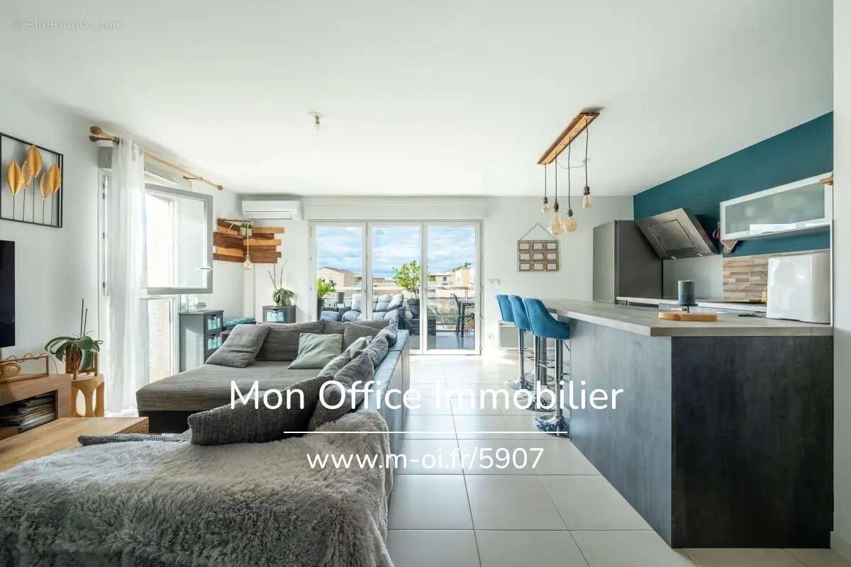 Appartement à ROUSSET