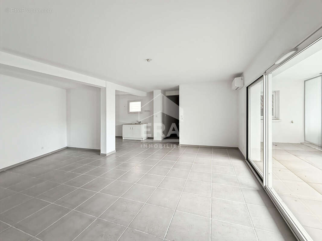 Appartement à CHATEAURENARD