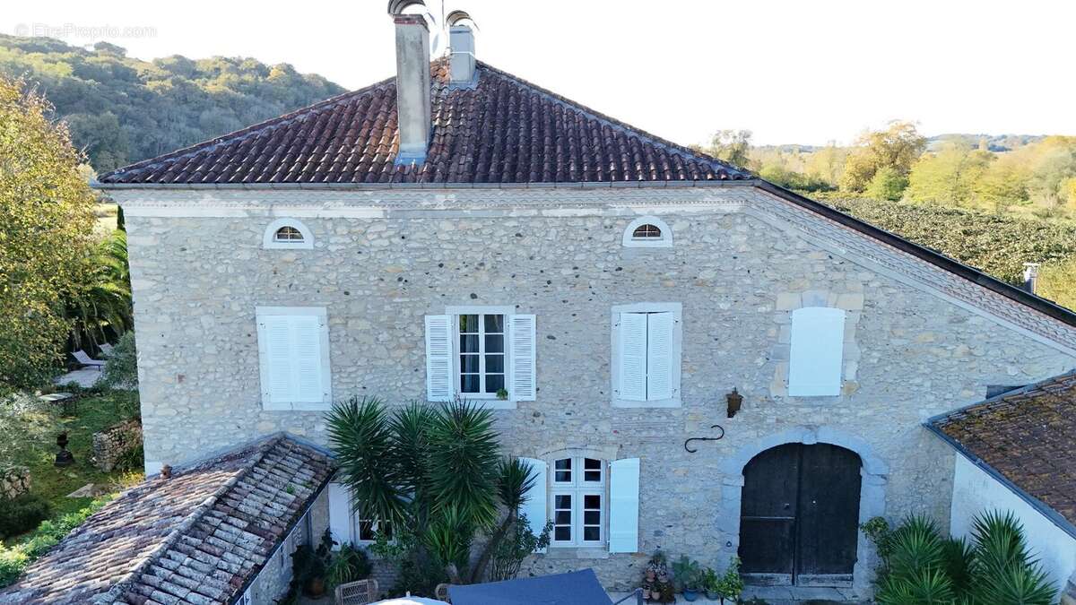 Maison à PEYREHORADE