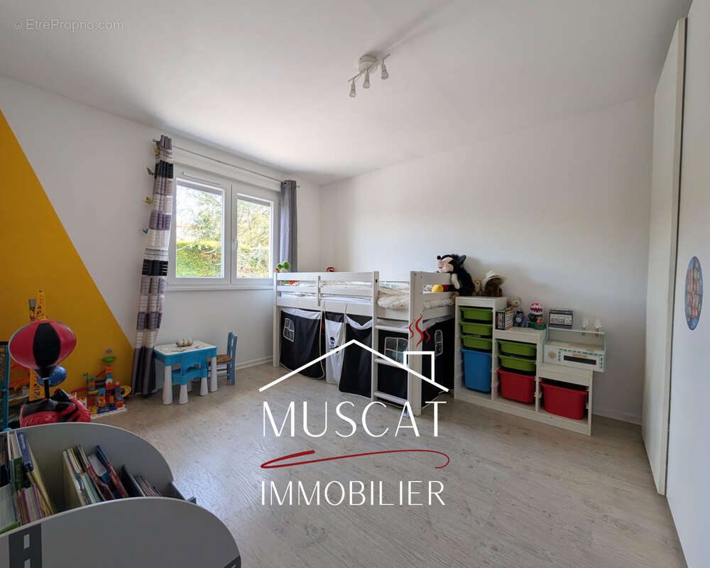 Maison à SAINT-QUENTIN-FALLAVIER