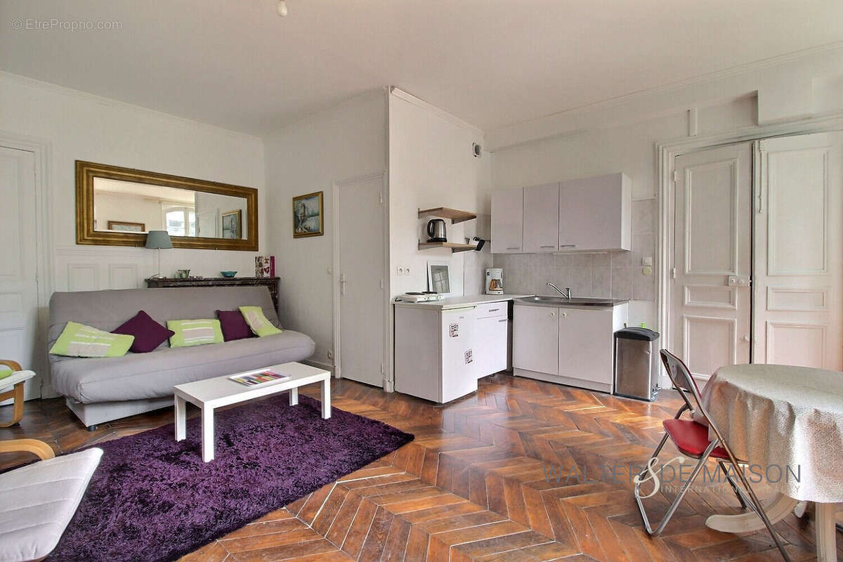 Appartement à VERSAILLES