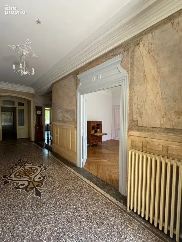 Maison 14 pièces à vendre à Bourg-En-Bresse (01000) - photo 2