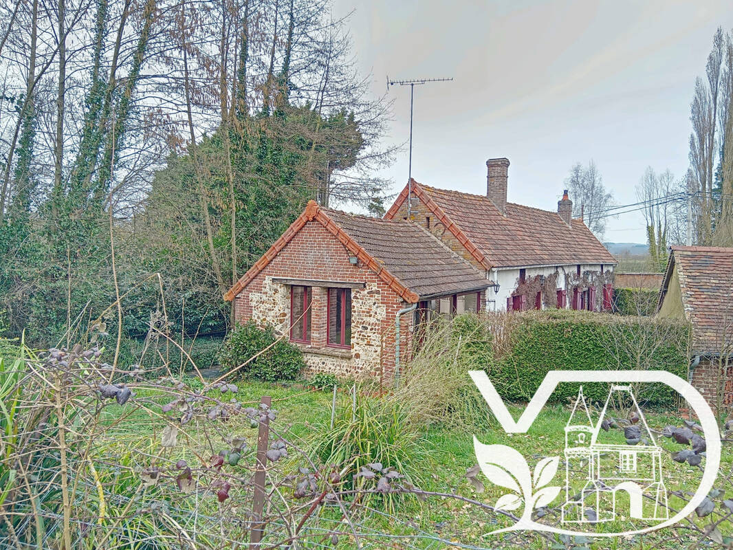 Maison à ONS-EN-BRAY