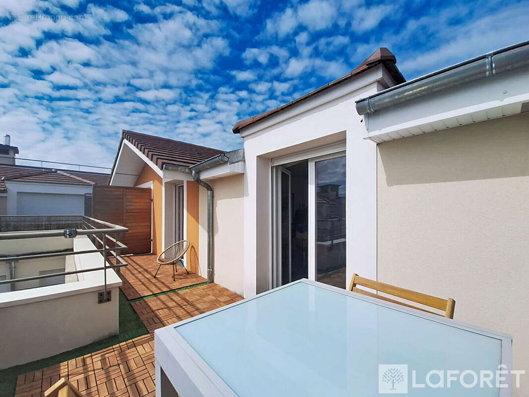Appartement à VILLIERS-SUR-MARNE