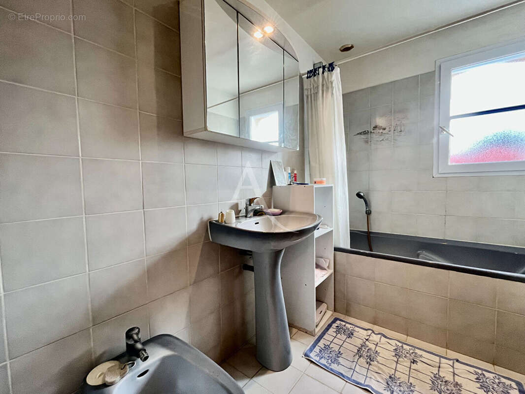 Maison 3 chambres le fenouiller val de vie - photo 10