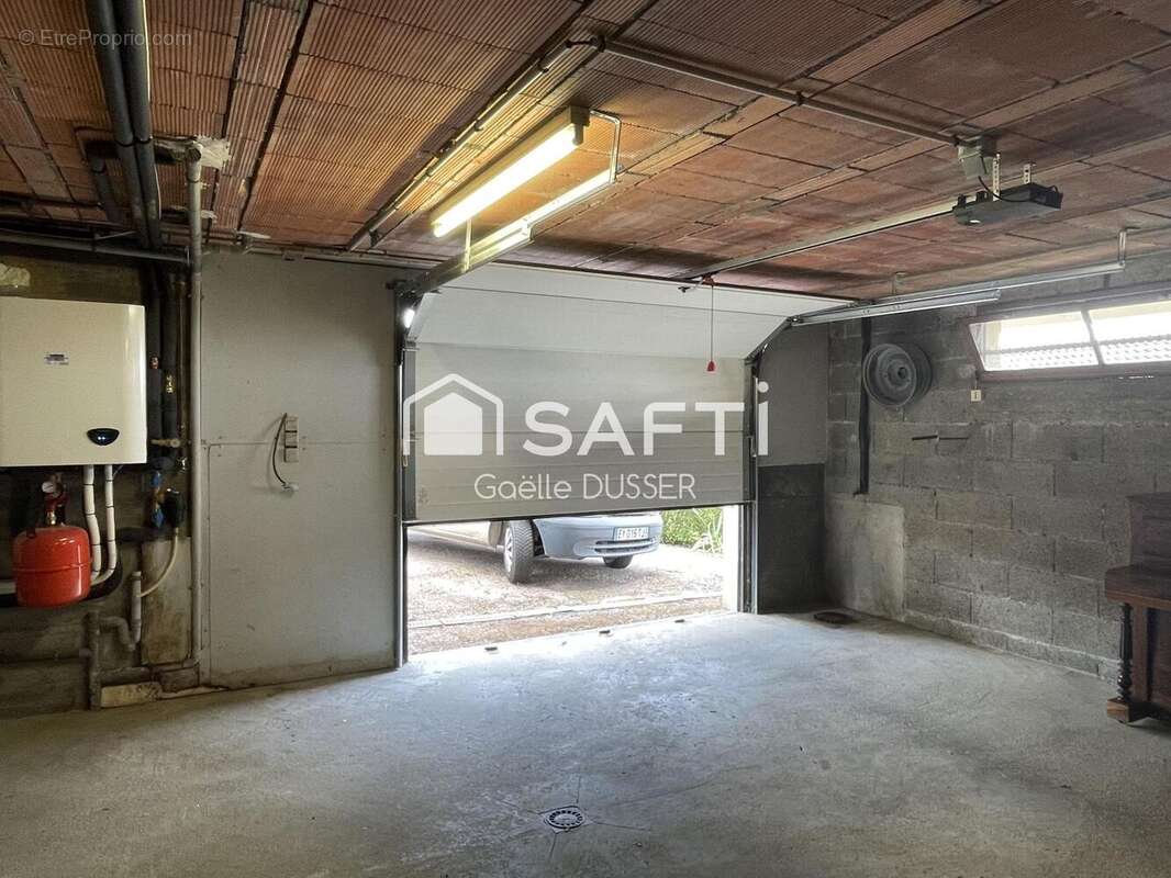 Photo 6 - Maison à SAINT-ELOY-LES-MINES