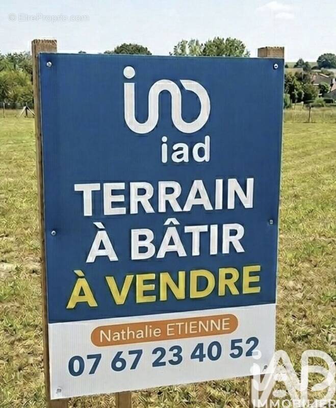 Photo 1 - Terrain à SAINT-VAAST-EN-CHAUSSEE