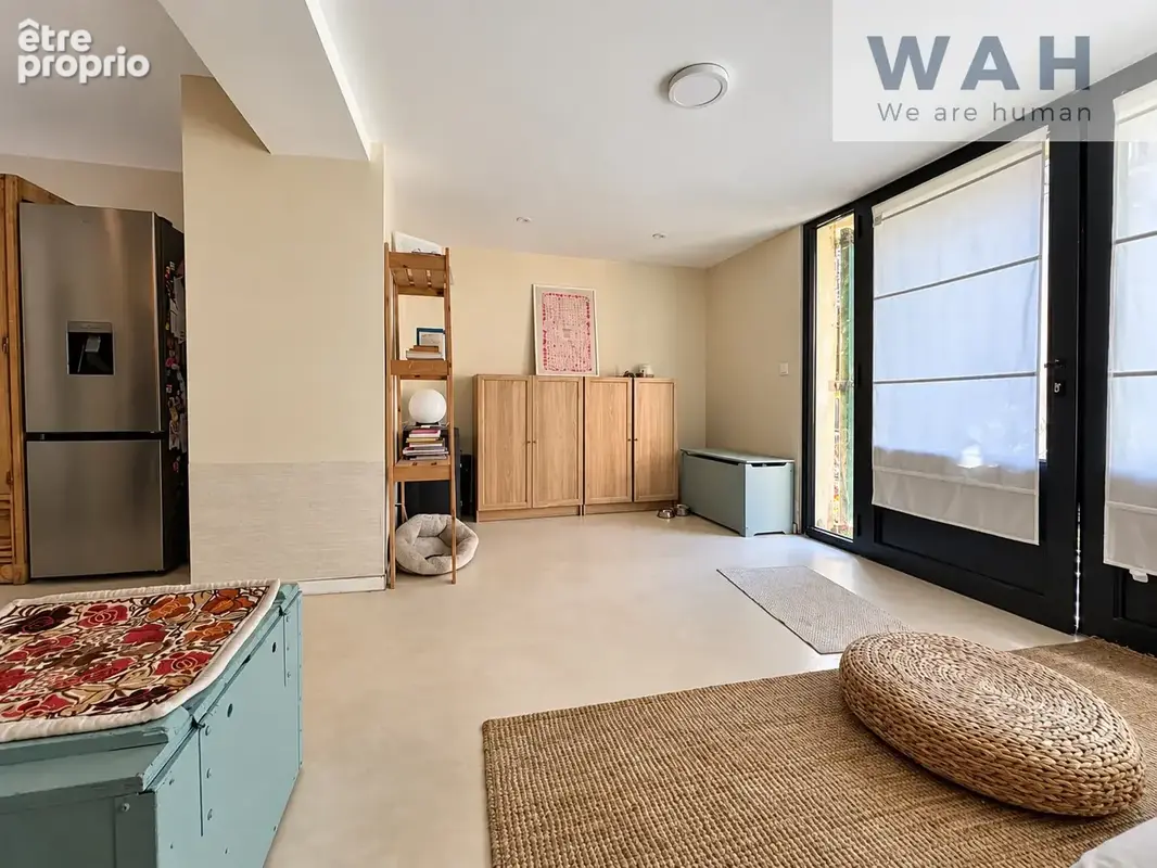 Maison esprit loft avec mezzanine et terrasse au Cailar - photo 12