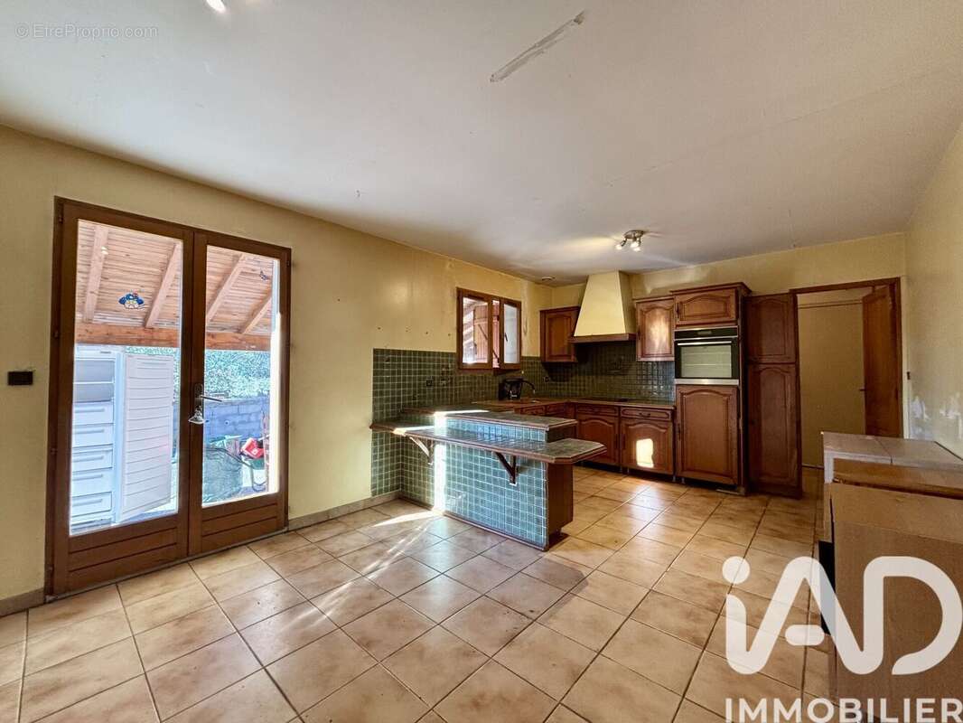 Maison 108 m² à Causses-Et-Veyran  - photo 6