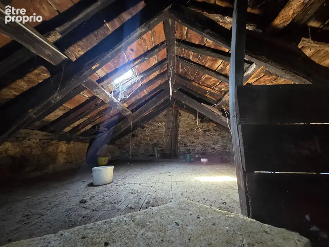 Maison de caractère en pierres dans un hameau calme - photo 25