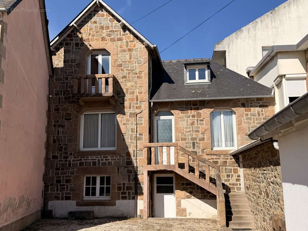 Maison 77 m² à Perros-Guirec  - photo 4