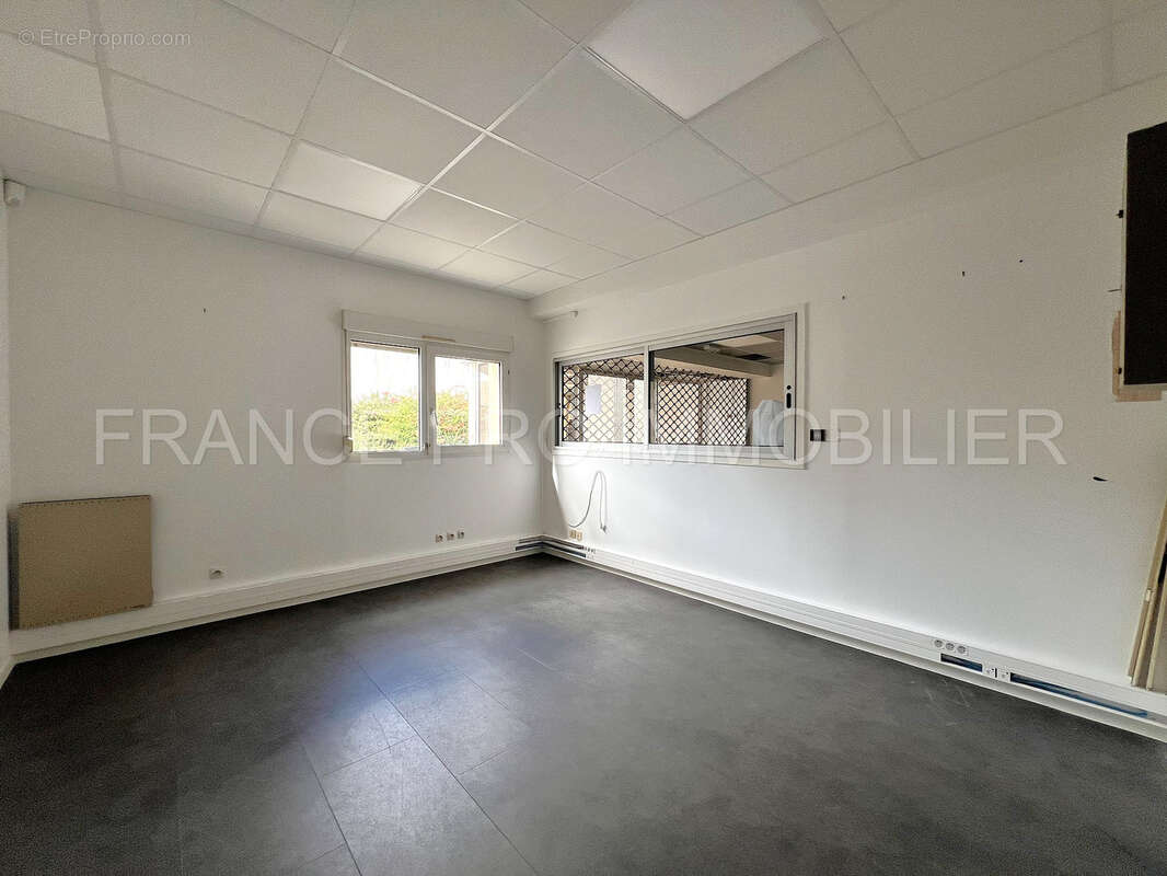 Commerce à CHERBOURG-OCTEVILLE