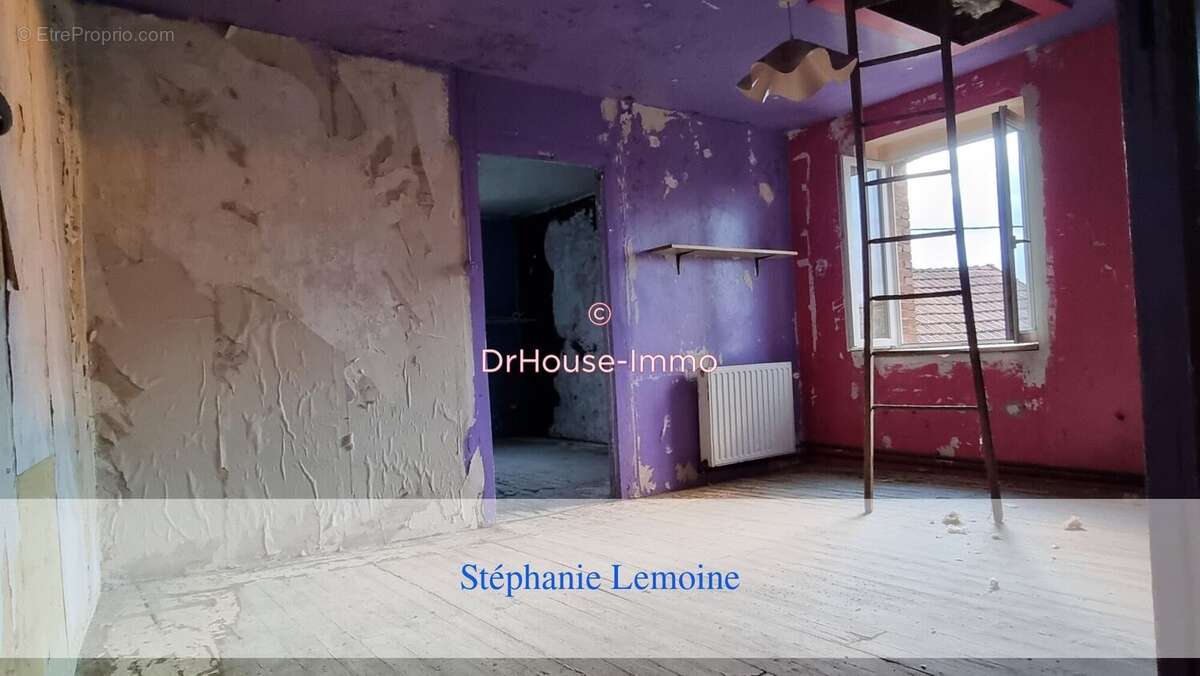 Maison 130 m² à La Foret-Du-Temple  - photo 9