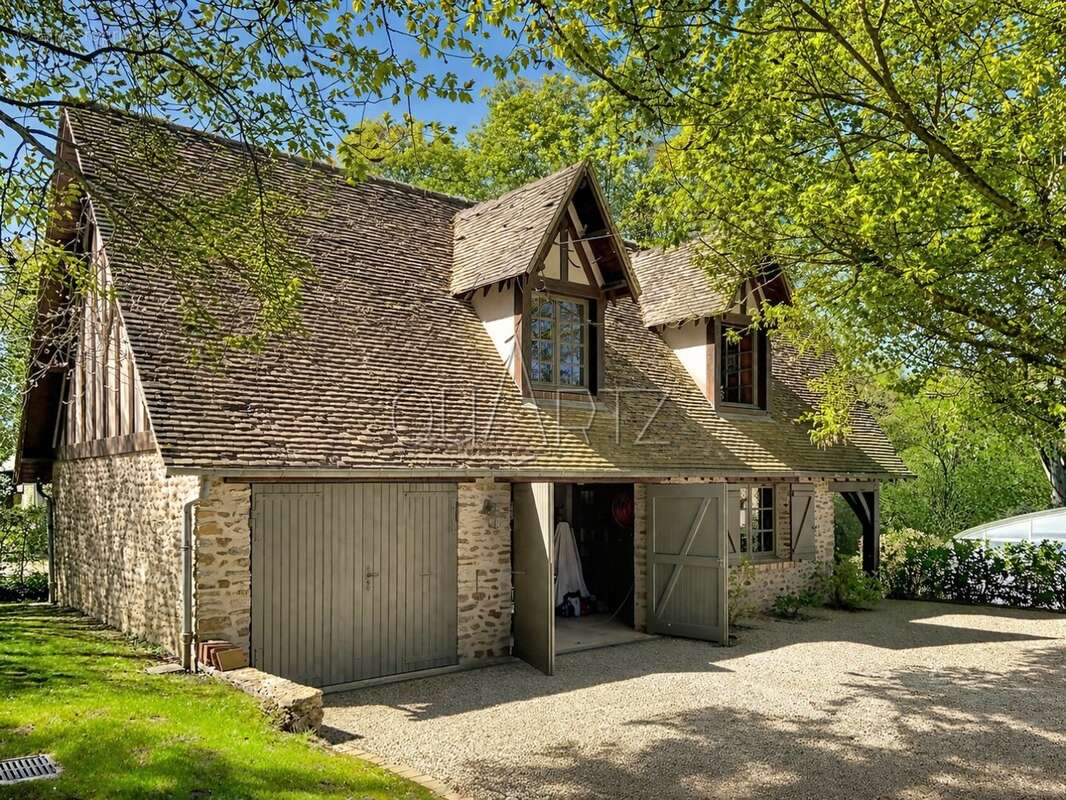 Maison à PACY-SUR-EURE