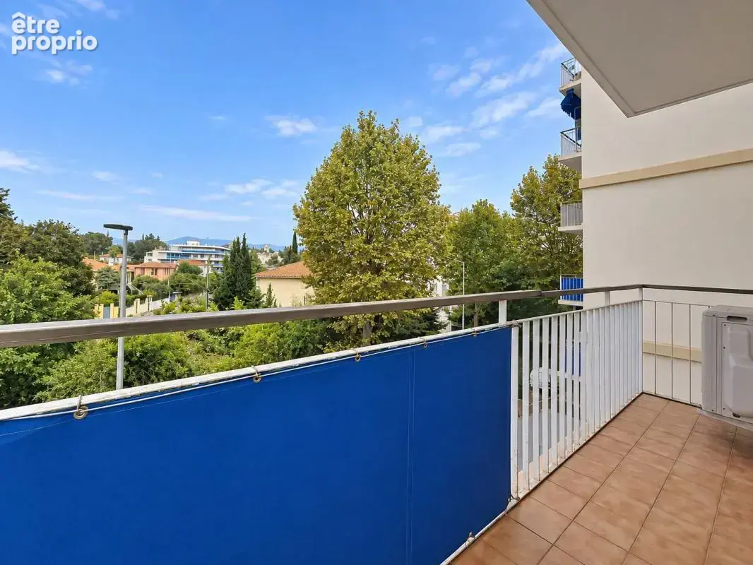Centre ville d’antibes –  2 pièces lumineux – balcon + cave - photo 7