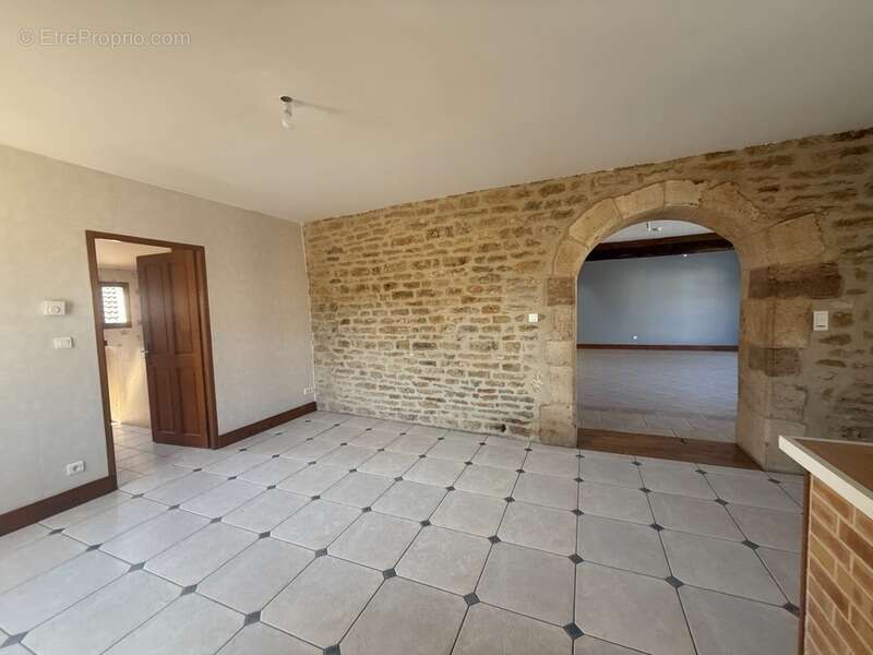 Maison à vendre 5 pièces à 8 km de VENAREY LES LAUMES-12 km de MONTBARD - photo 27