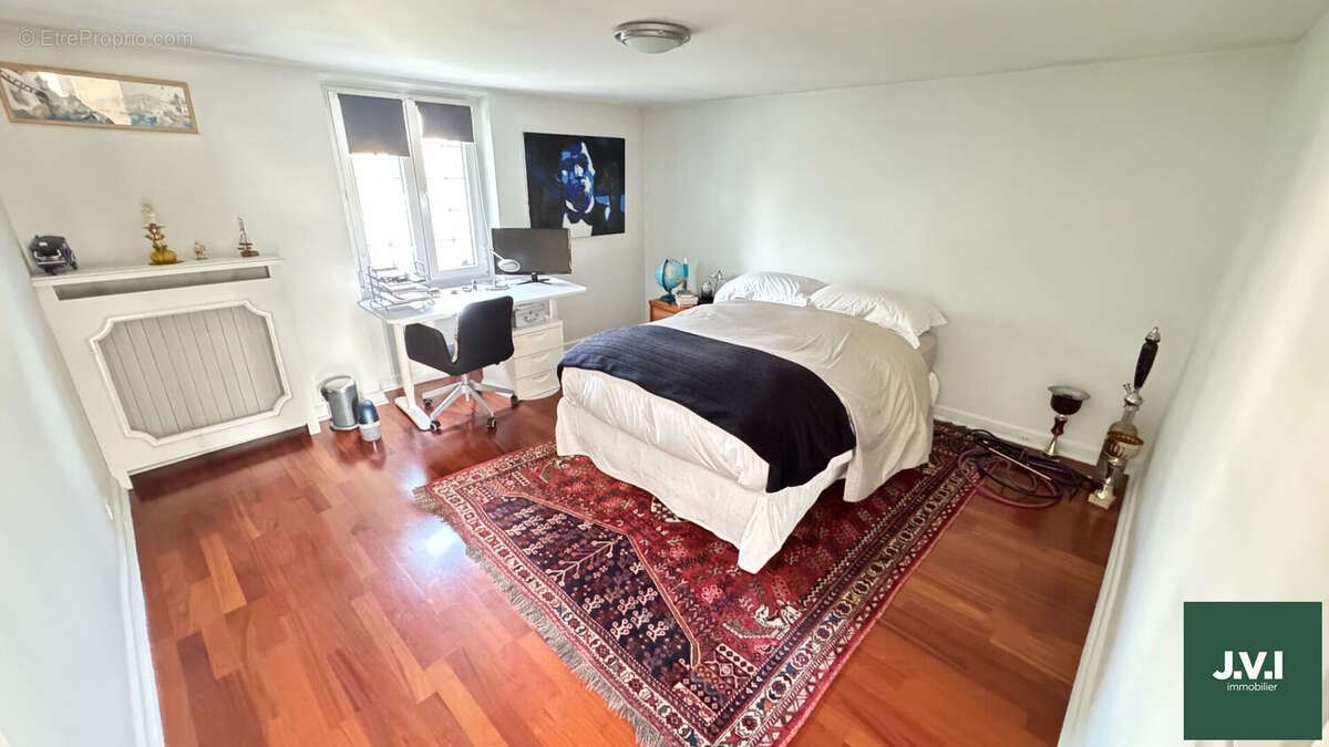 Maison à SAINT-GRATIEN