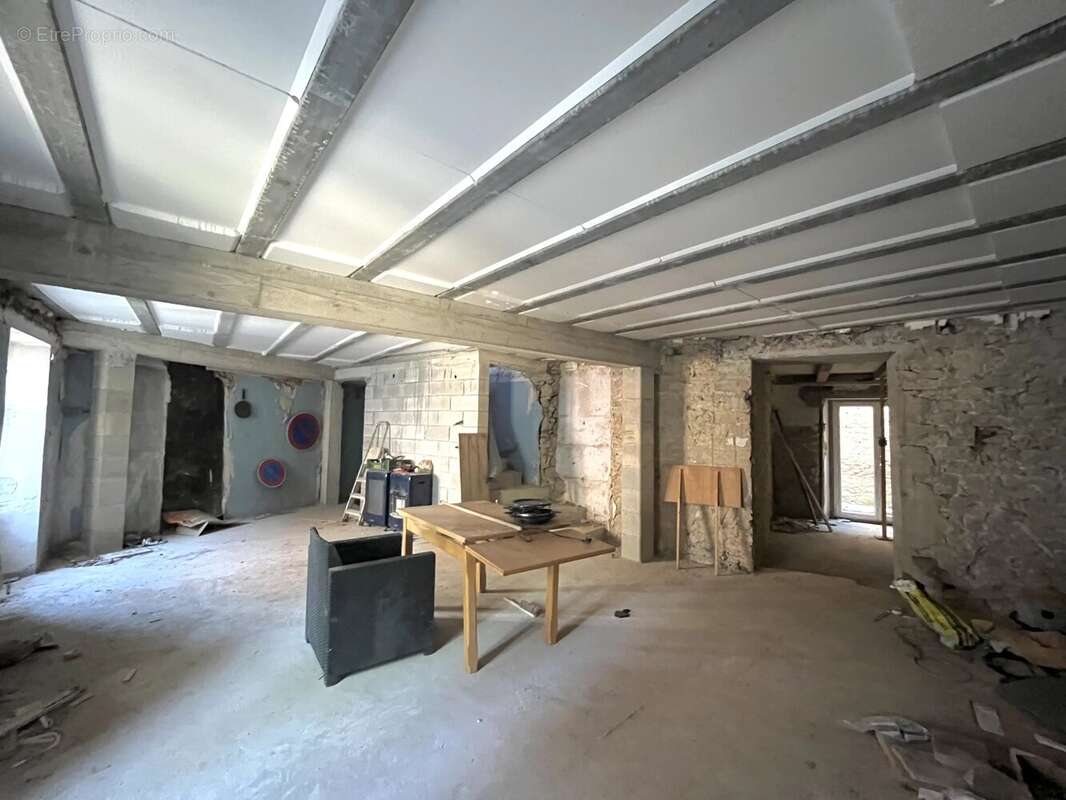 Maison à LAURE-MINERVOIS