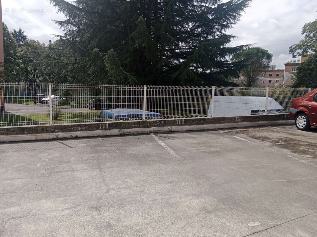 Appartement à BILLERE