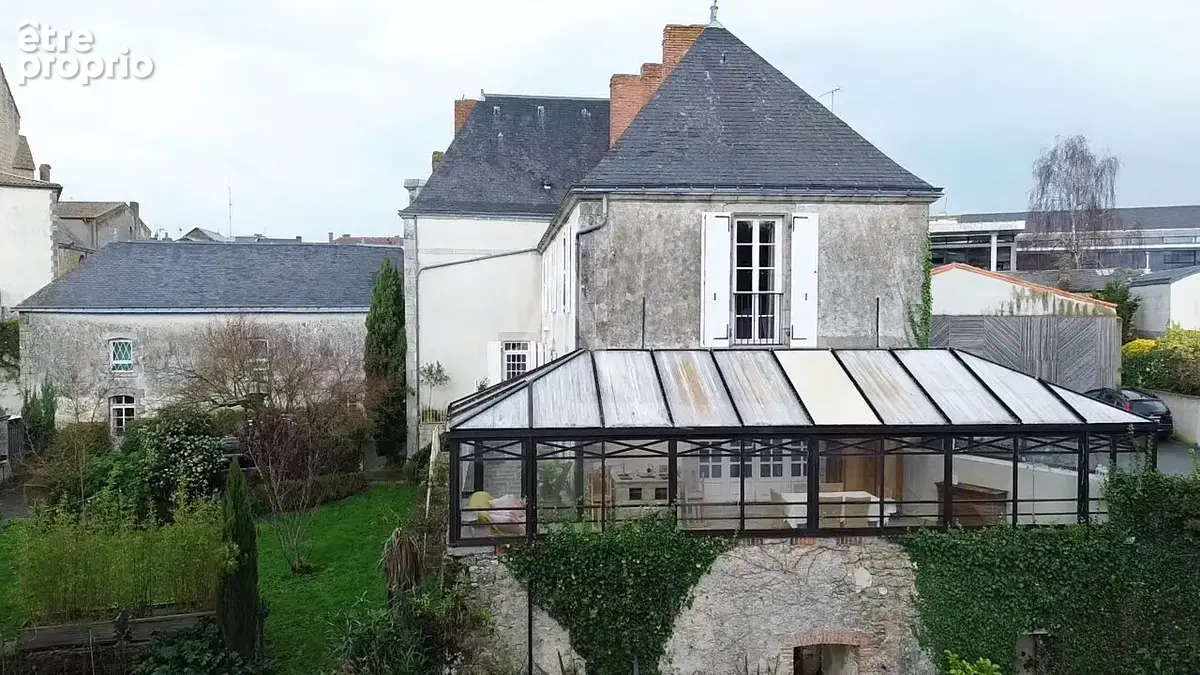 Maison  Le Poire Sur Vie - photo 3
