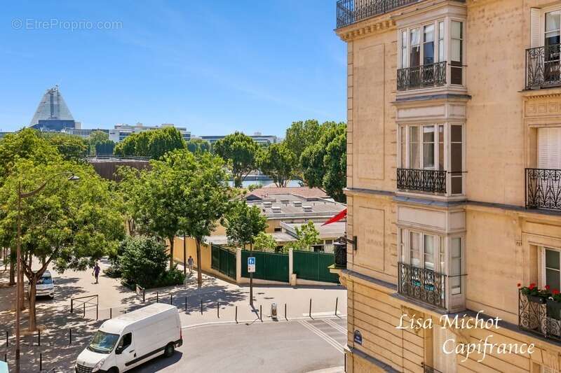 Paris 16ème Auteuil, Appartement 6 pièces au pied des commodités - photo 2
