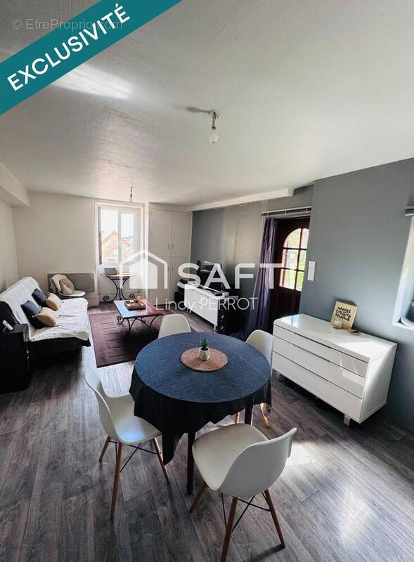 Photo 1 - Maison à JAMBLES