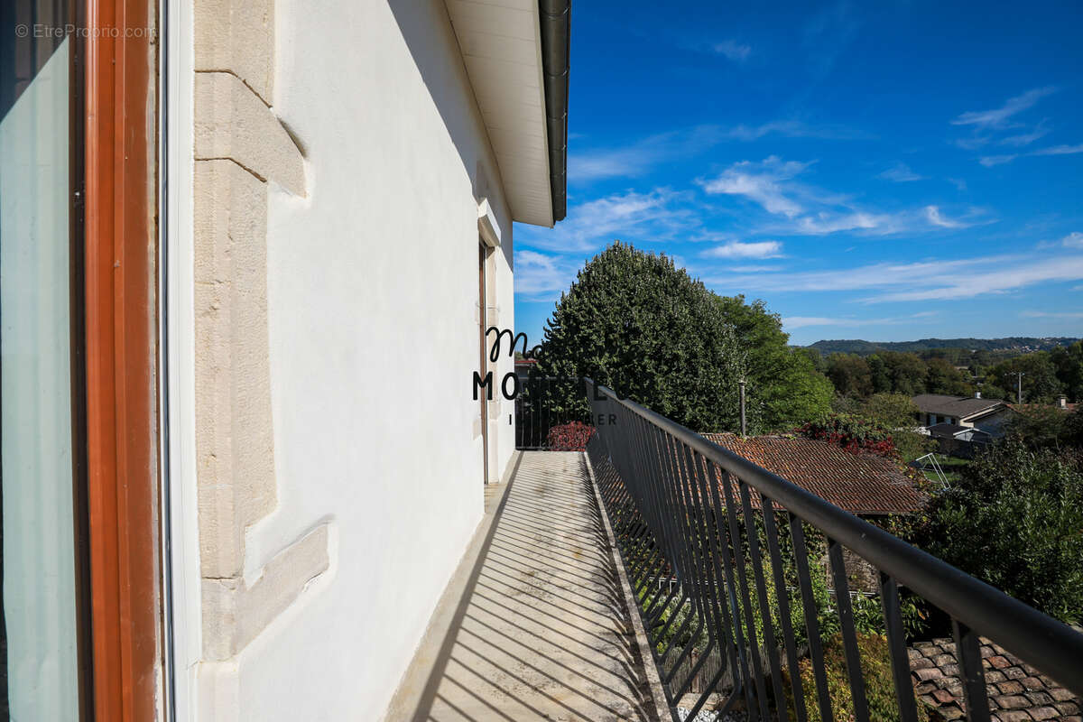 Maison à BOURGOIN-JALLIEU