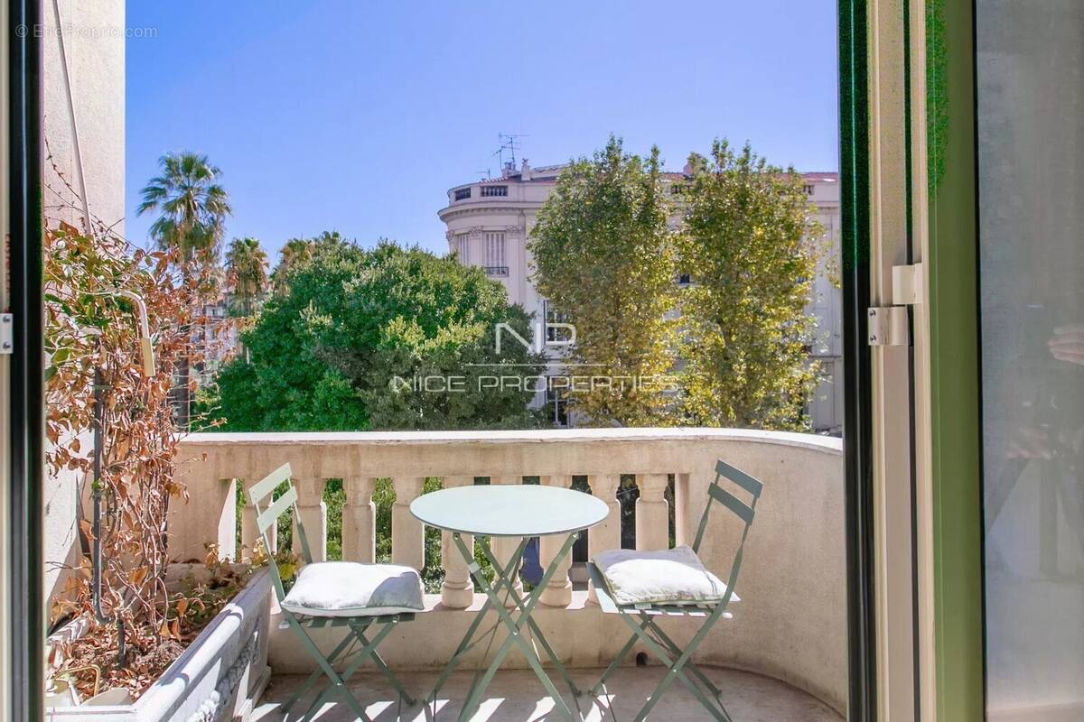 Appartement à NICE