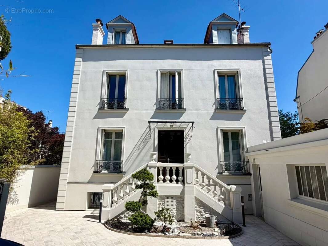 Maison à VILLEMOMBLE