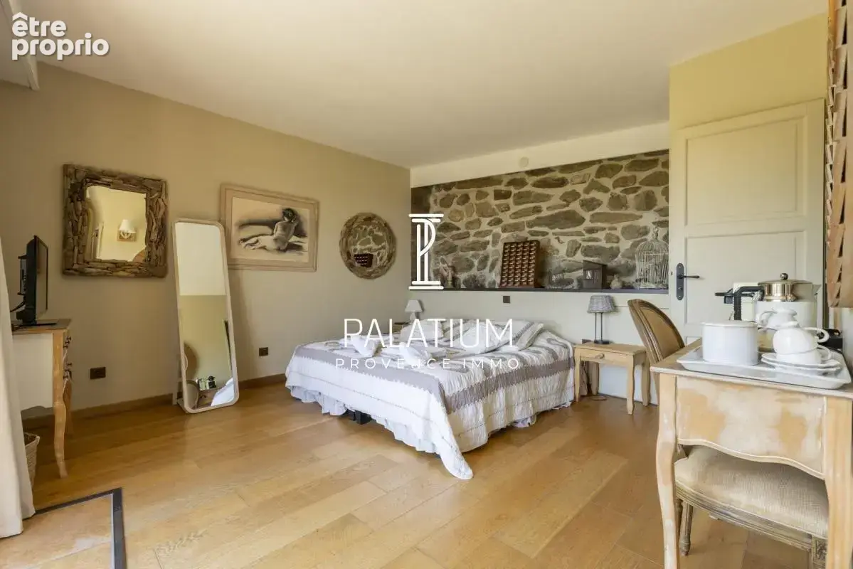 Domaine avec gîtes et chambres d'hôtes Ardèche 07 - photo 26