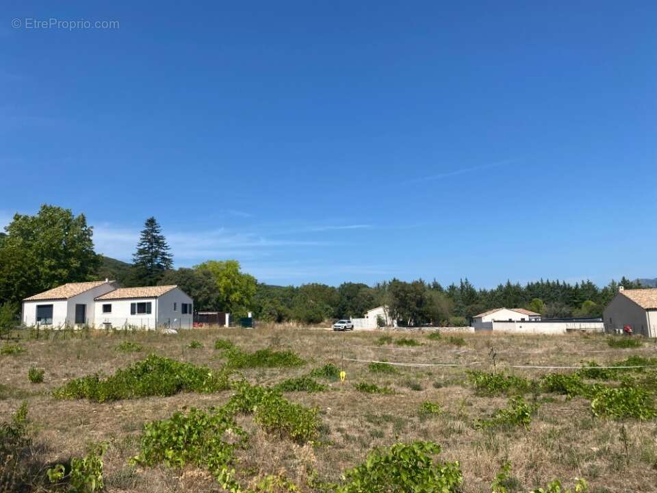 Terrain à BRISSAC