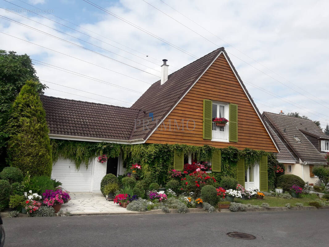 Maison à CHELLES