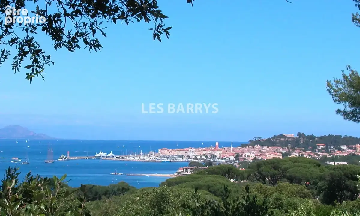 Villa de luxe à vendre GASSIN, plus de 500 m2, 7 suites, piscine à débordement et vue mer. Vente confidentielle par Les Barrys,  - photo 2