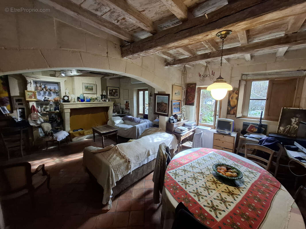 Autre à FONTVIEILLE