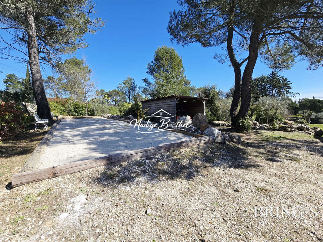 Terrain de pétanque - Maison à SAINT-MAXIMIN-LA-SAINTE-BAUME