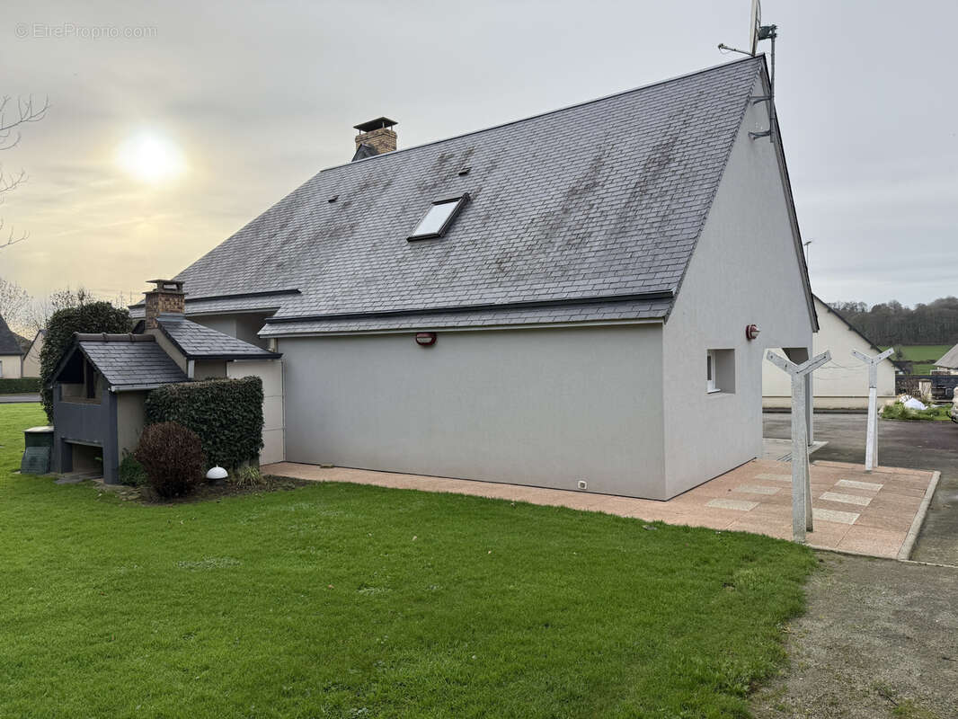 Maison à LE NEUFBOURG