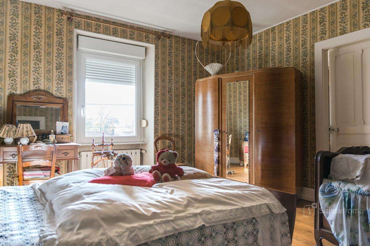 Maison A rénover pouvant accueillir votre habitation et votre activité professionnelle - photo 6