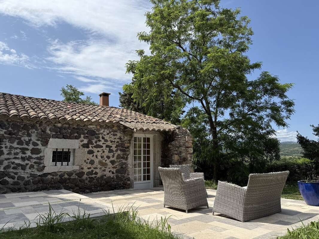 Maison à FREYSSENET