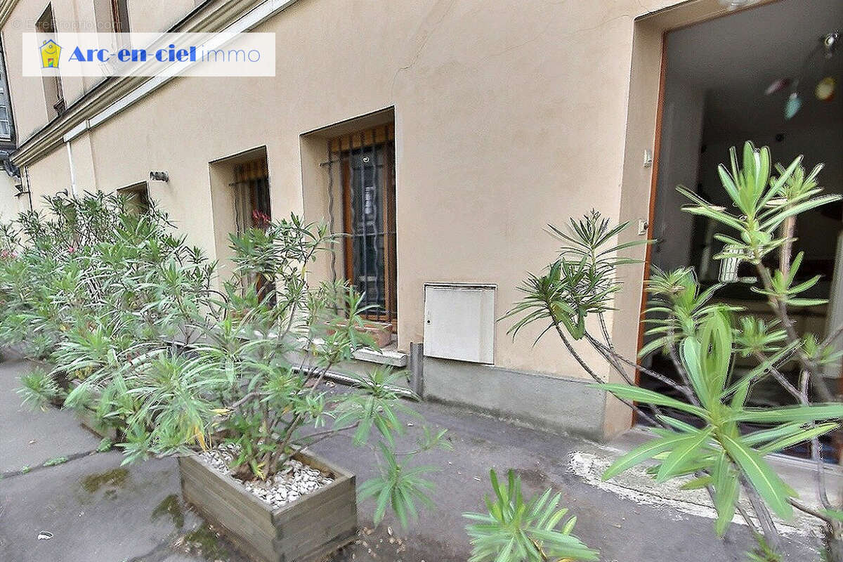 Appartement à PARIS-10E