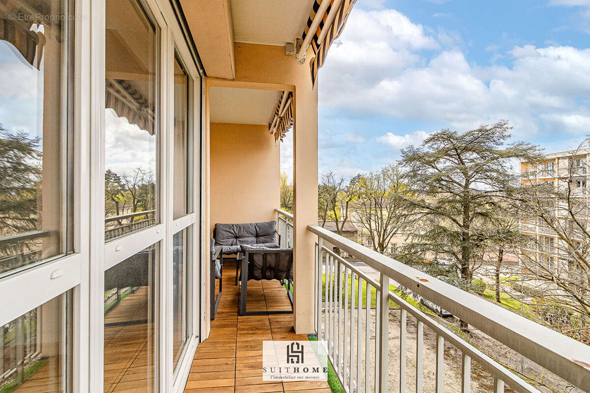 Appartement T3 de 62m² , secteur prisé Sainte Foy Les Lyon - photo 2