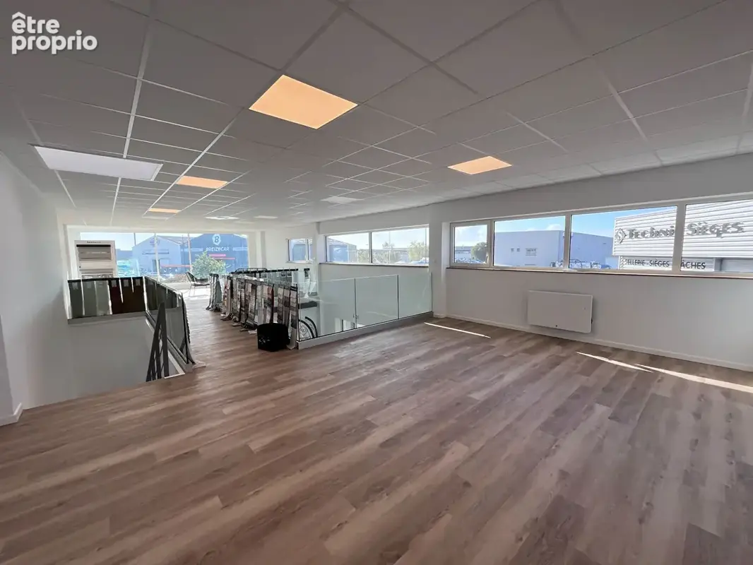 A vendre / a louer - guipavas kergaradec - bureaux neufs de 205 m² - photo 14