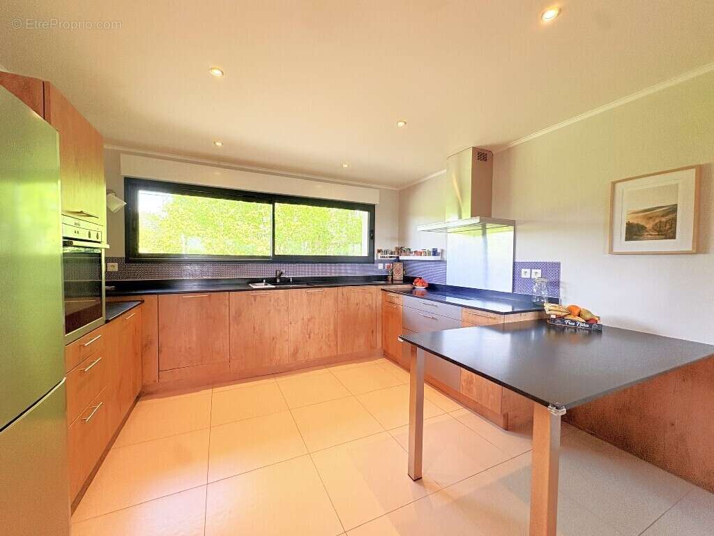 Appartement à SAINT-MARTIN-BELLEVUE