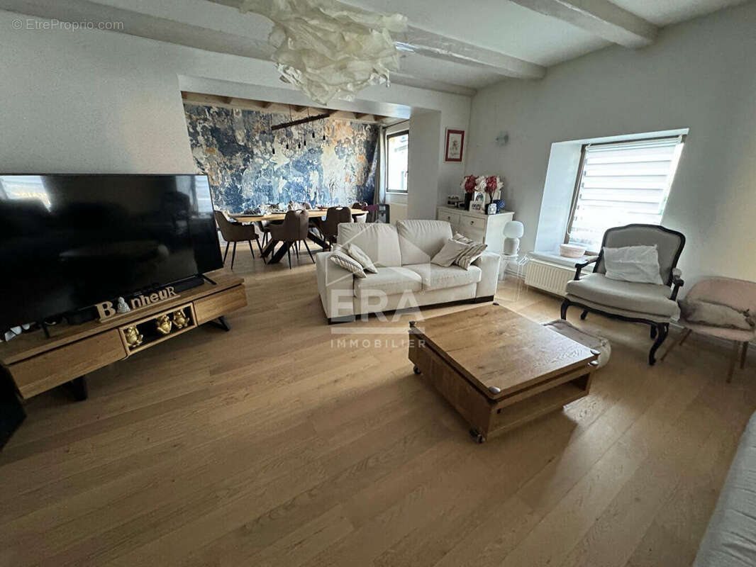 Appartement à BAVILLIERS