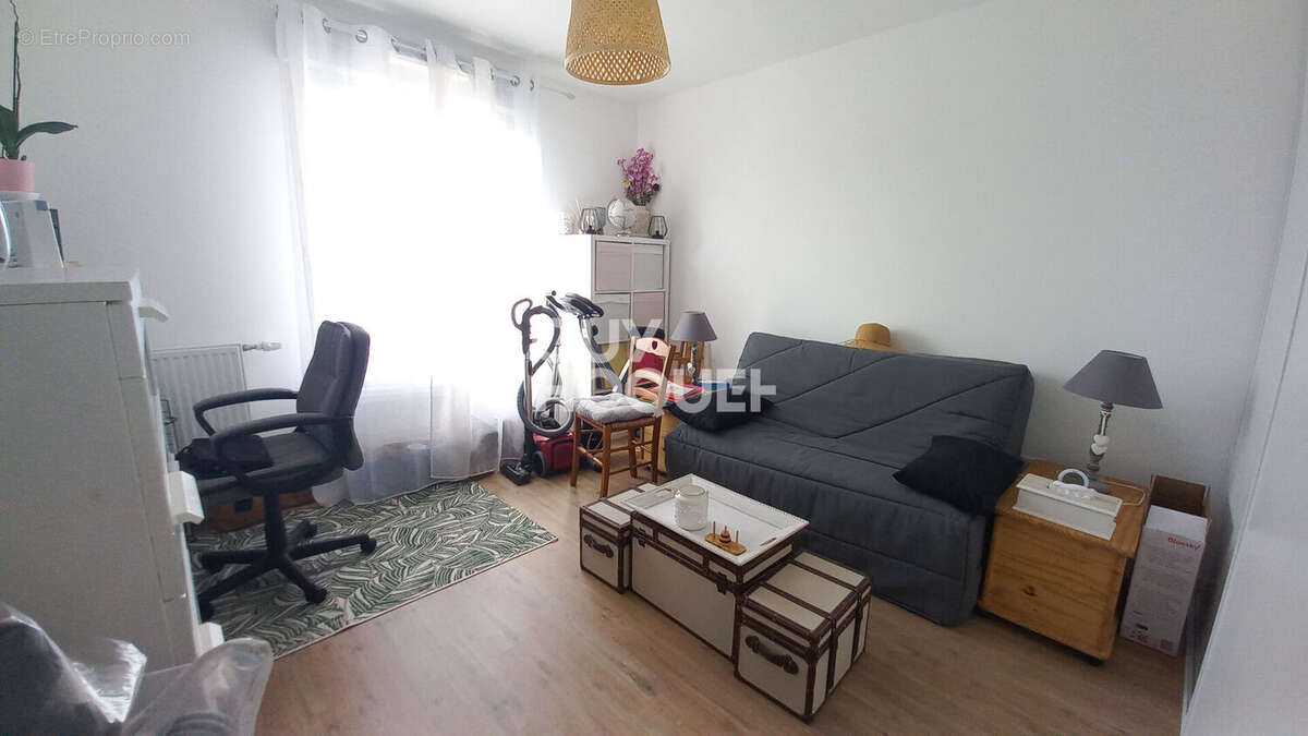 Appartement à BROU-SUR-CHANTEREINE