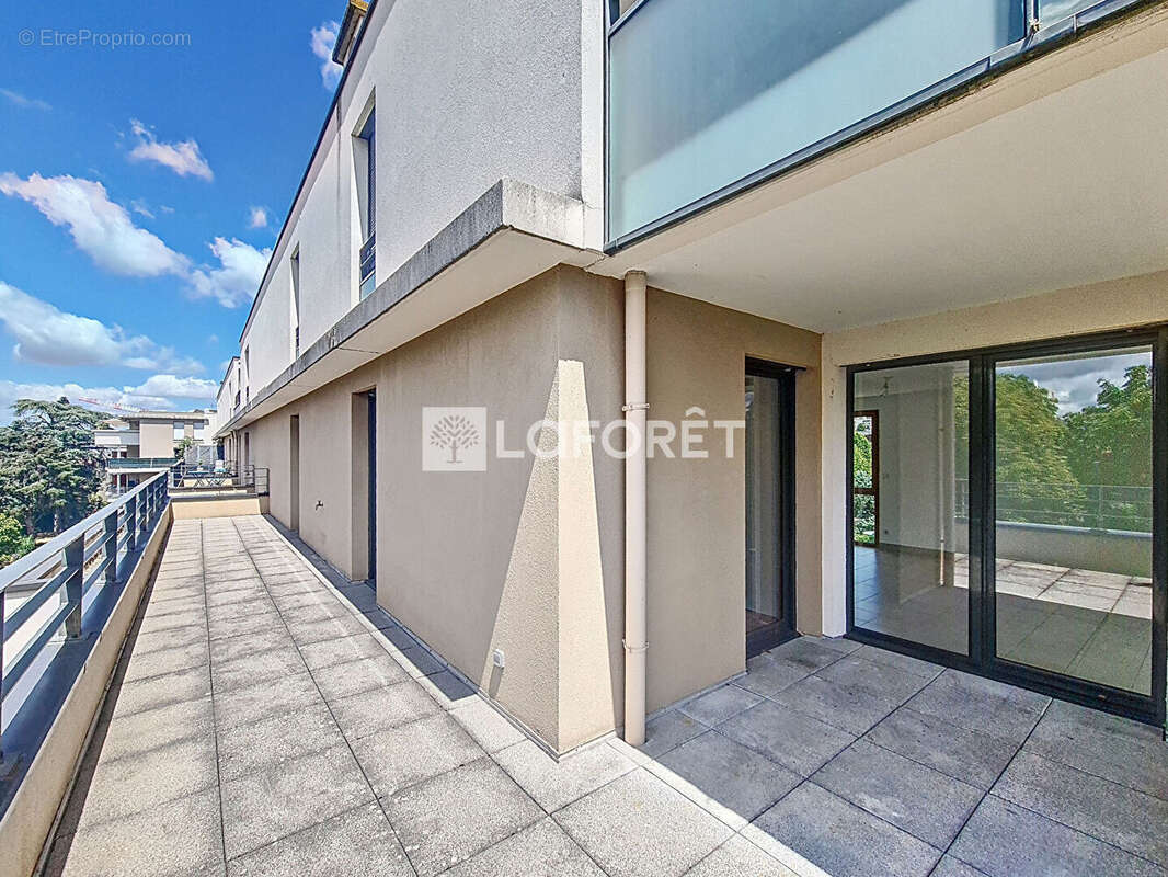 Appartement à TASSIN-LA-DEMI-LUNE